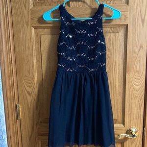 Speechless Womens Size 0 Navy Blue Embroidered Sequin Cut Out Back Dress